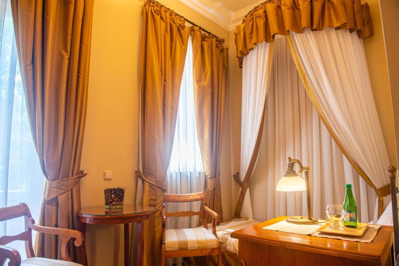 Palac Paulinum Jelenia Góra Extérieur photo