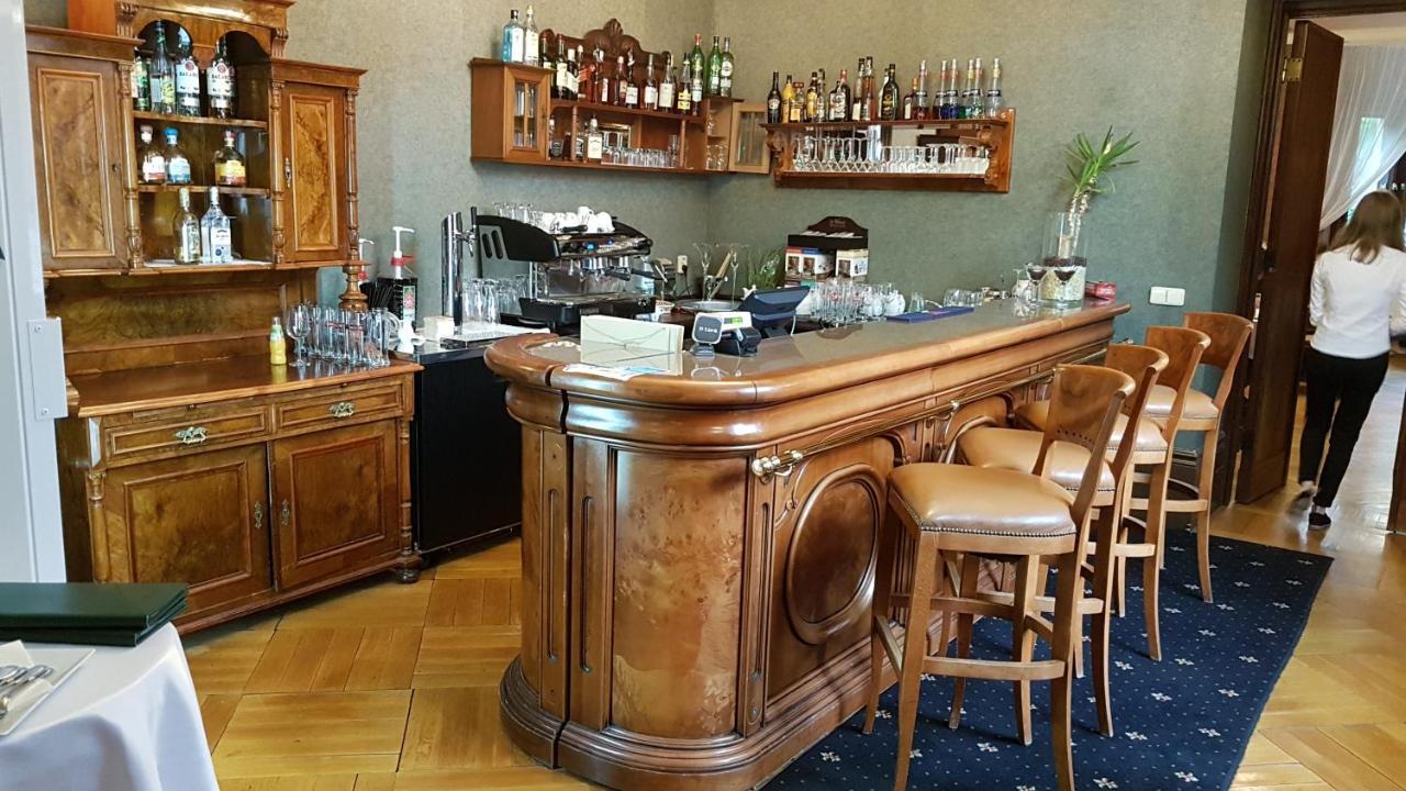 Palac Paulinum Jelenia Góra Extérieur photo