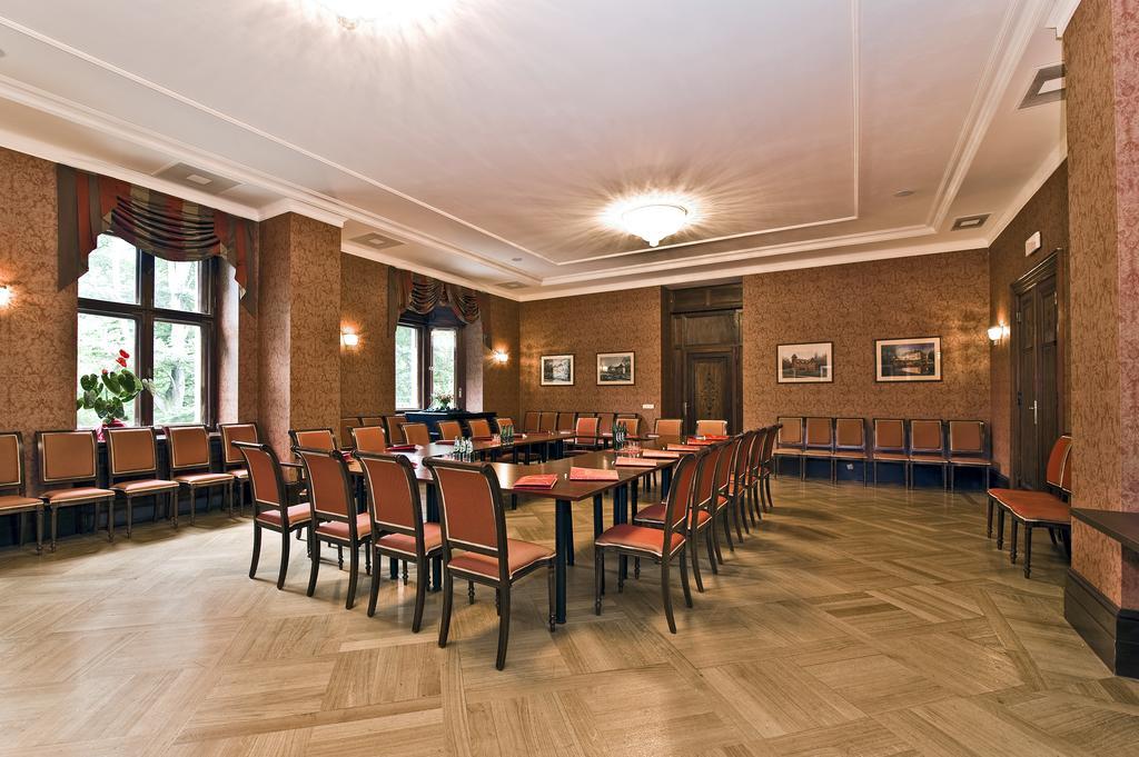 Palac Paulinum Jelenia Góra Extérieur photo