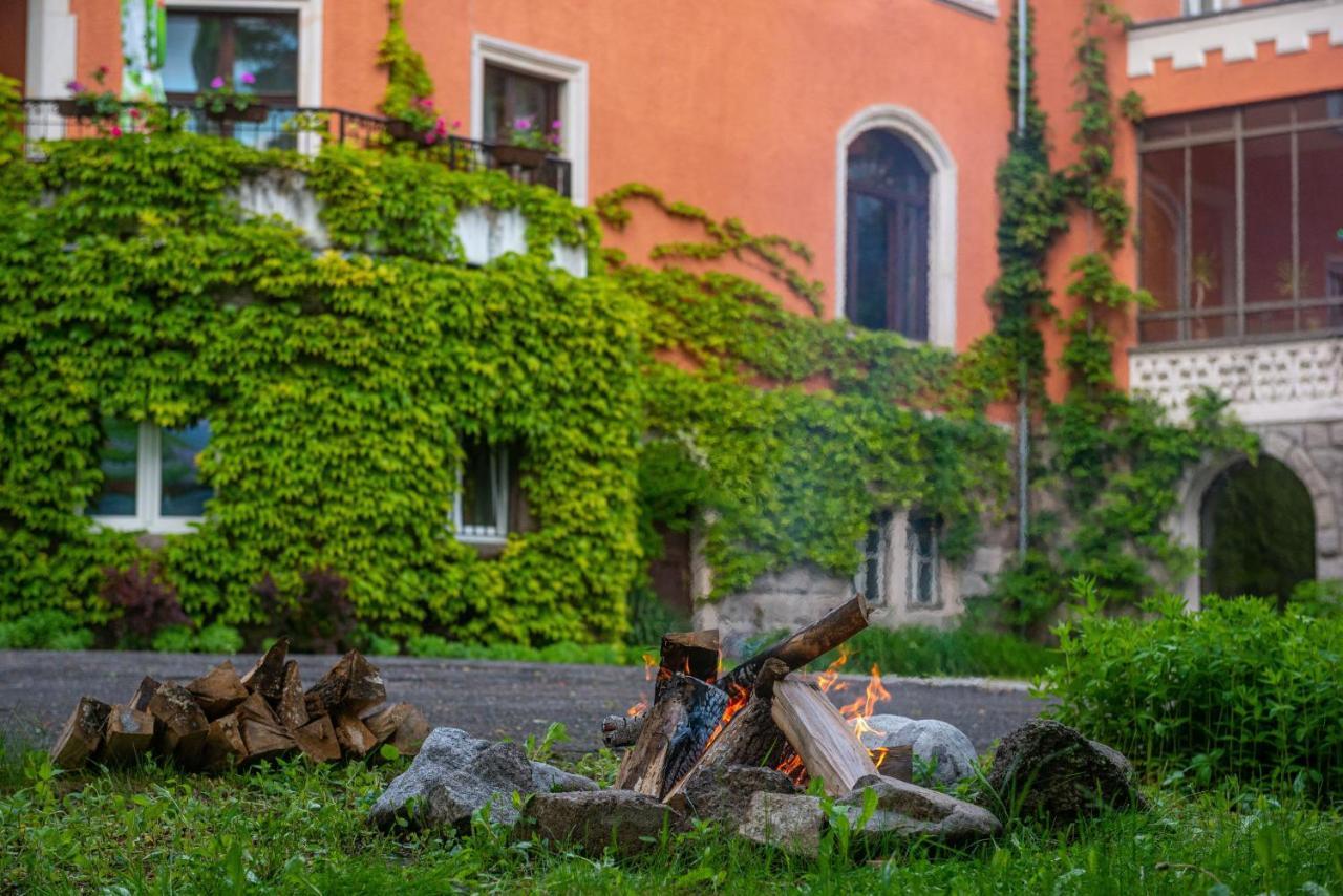 Palac Paulinum Jelenia Góra Extérieur photo